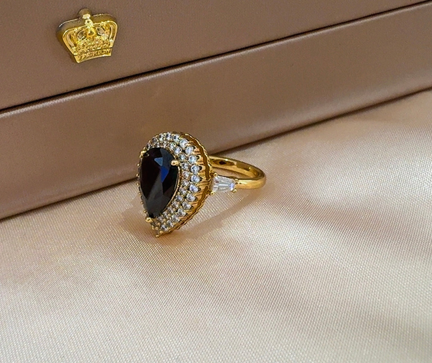 Jasmine ring