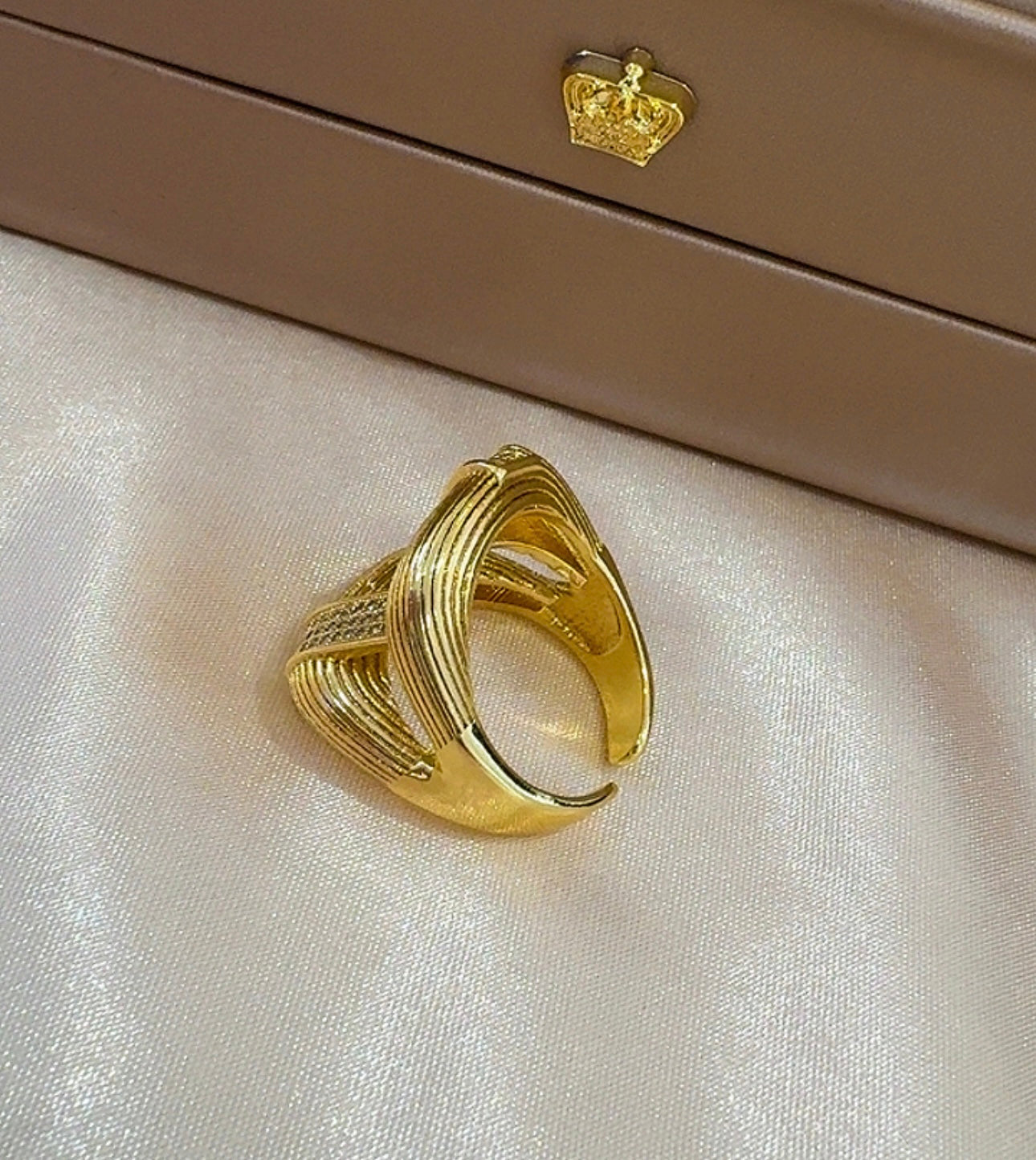 Grace ring