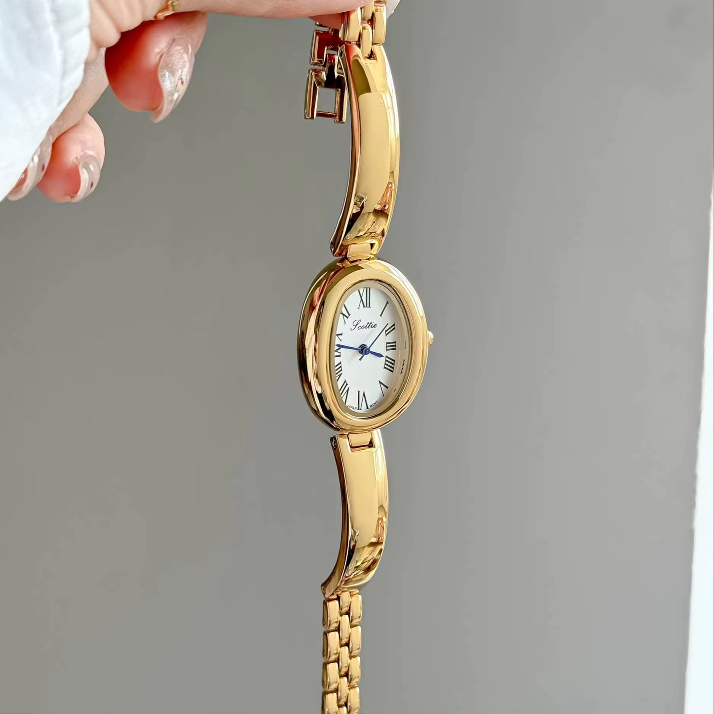 Velora watch