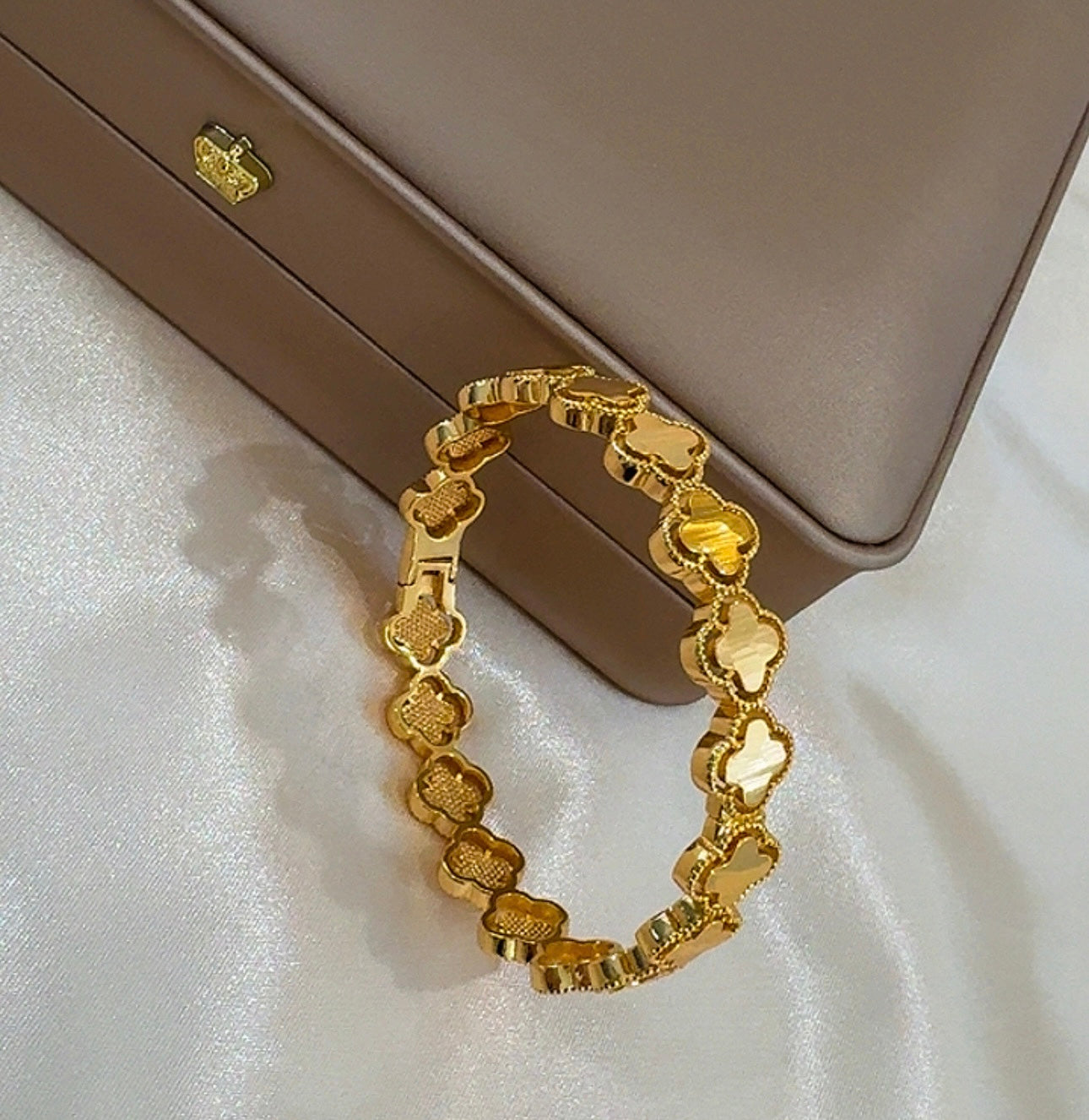 Olivia bracelet