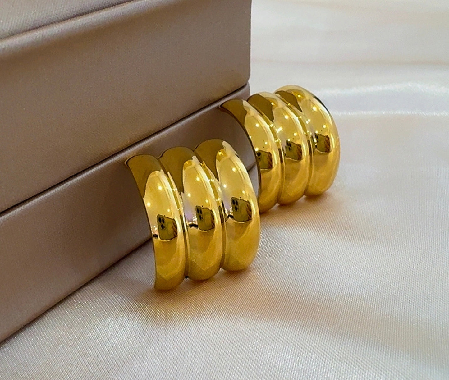 Cassidy earrings