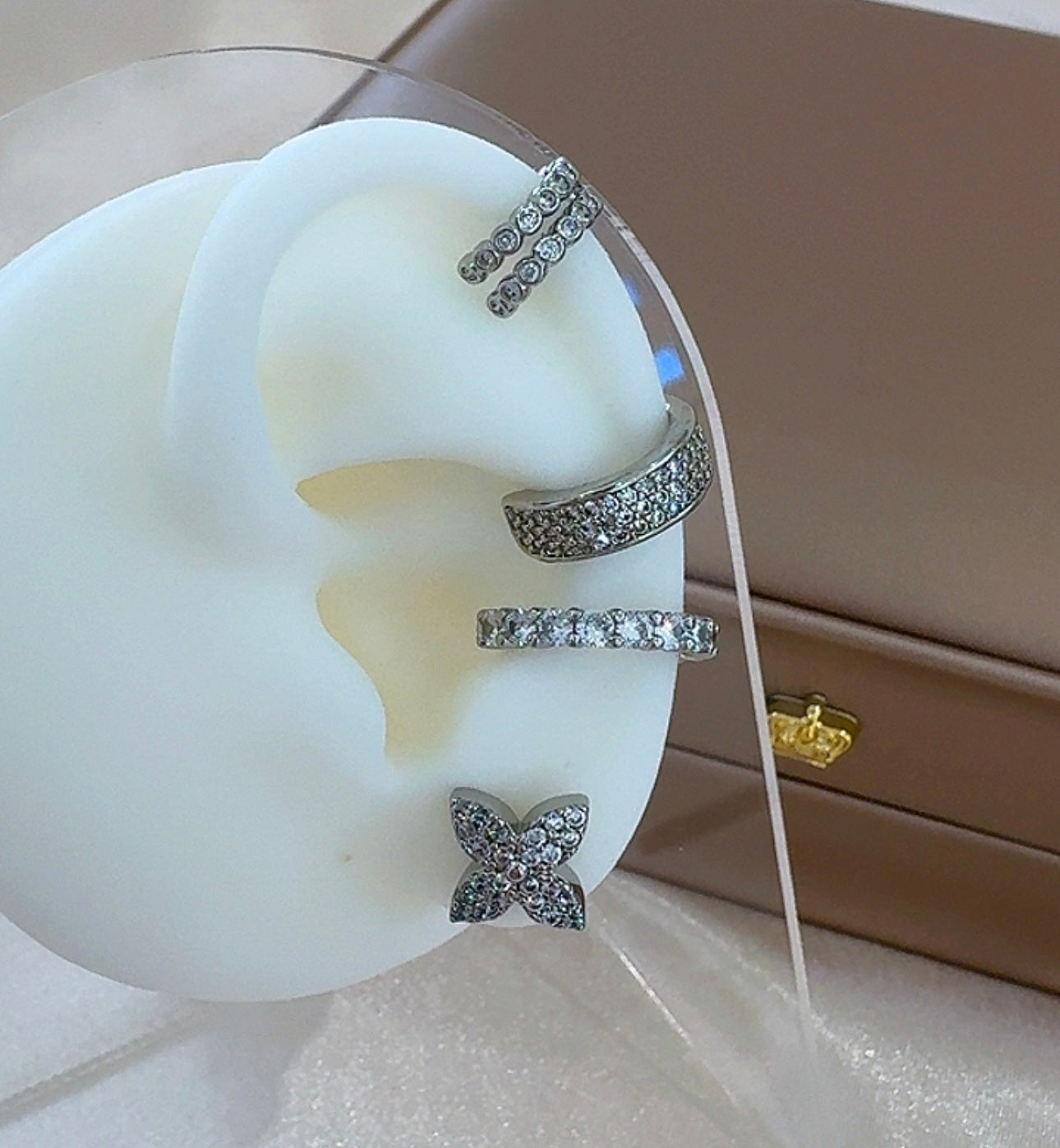 Vicky earcuff