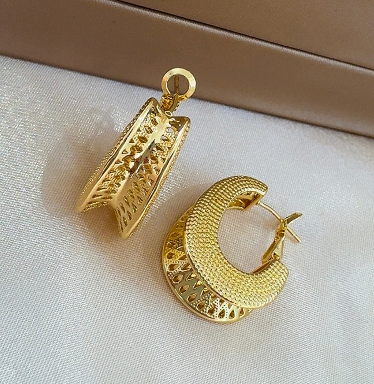 Cami hoops
