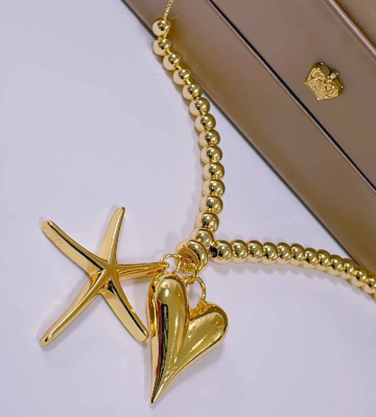 Helen necklace