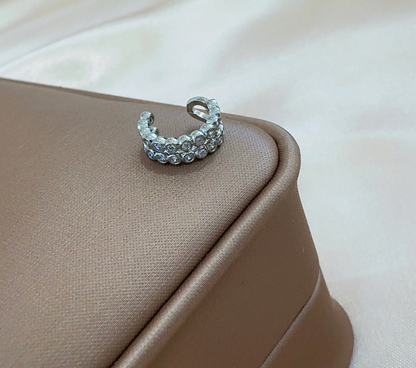 Vicky earcuff