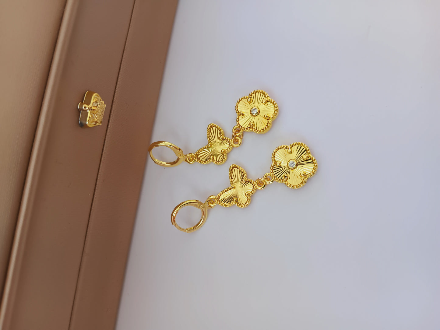 Dahina earrings