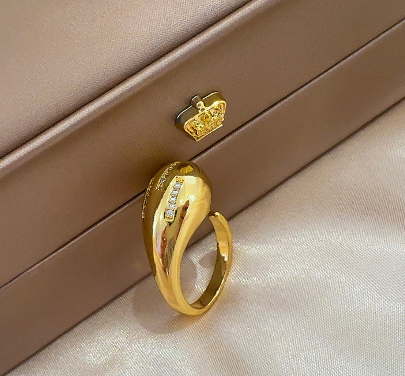Hadley ring