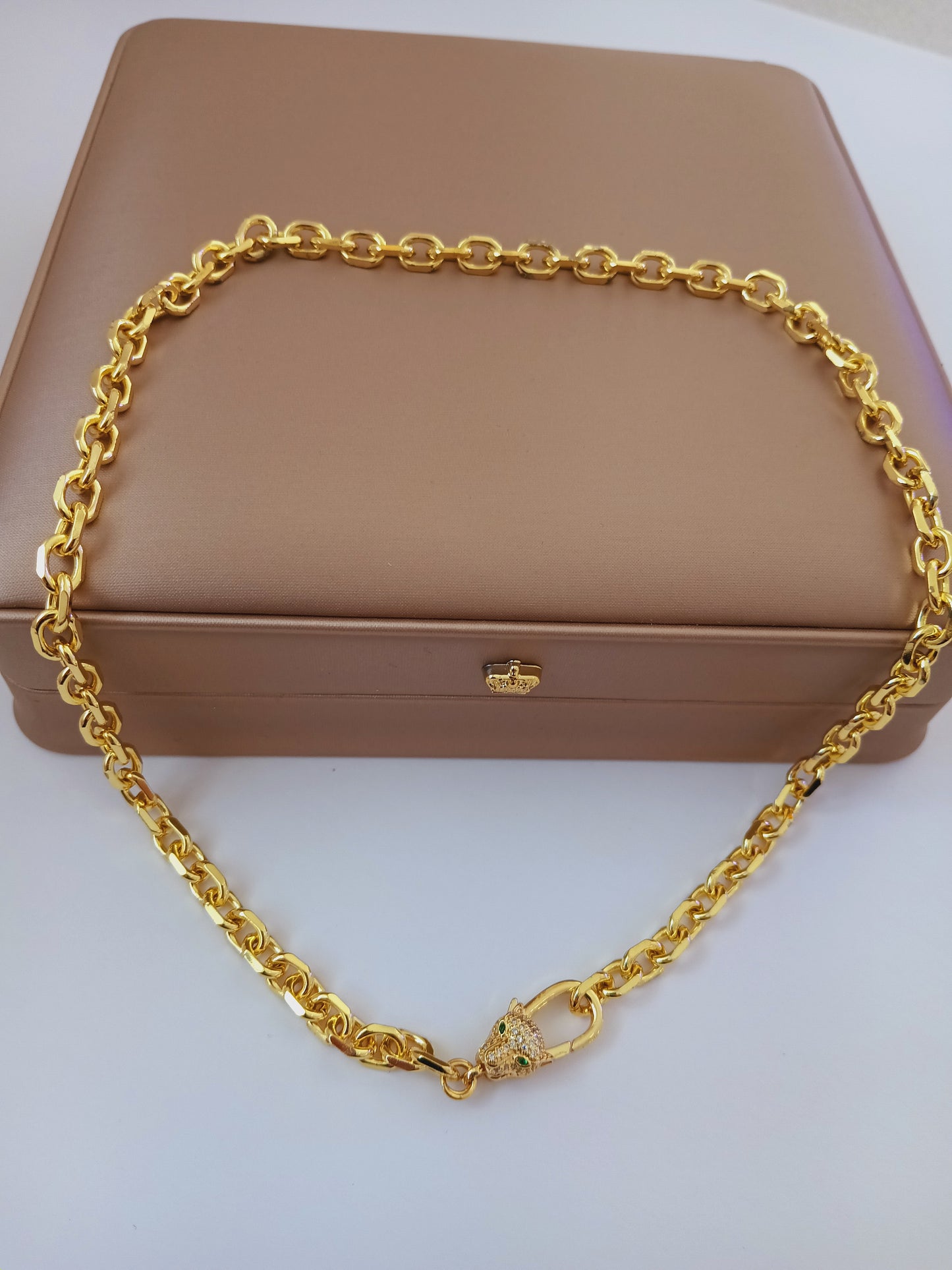 Miray necklace