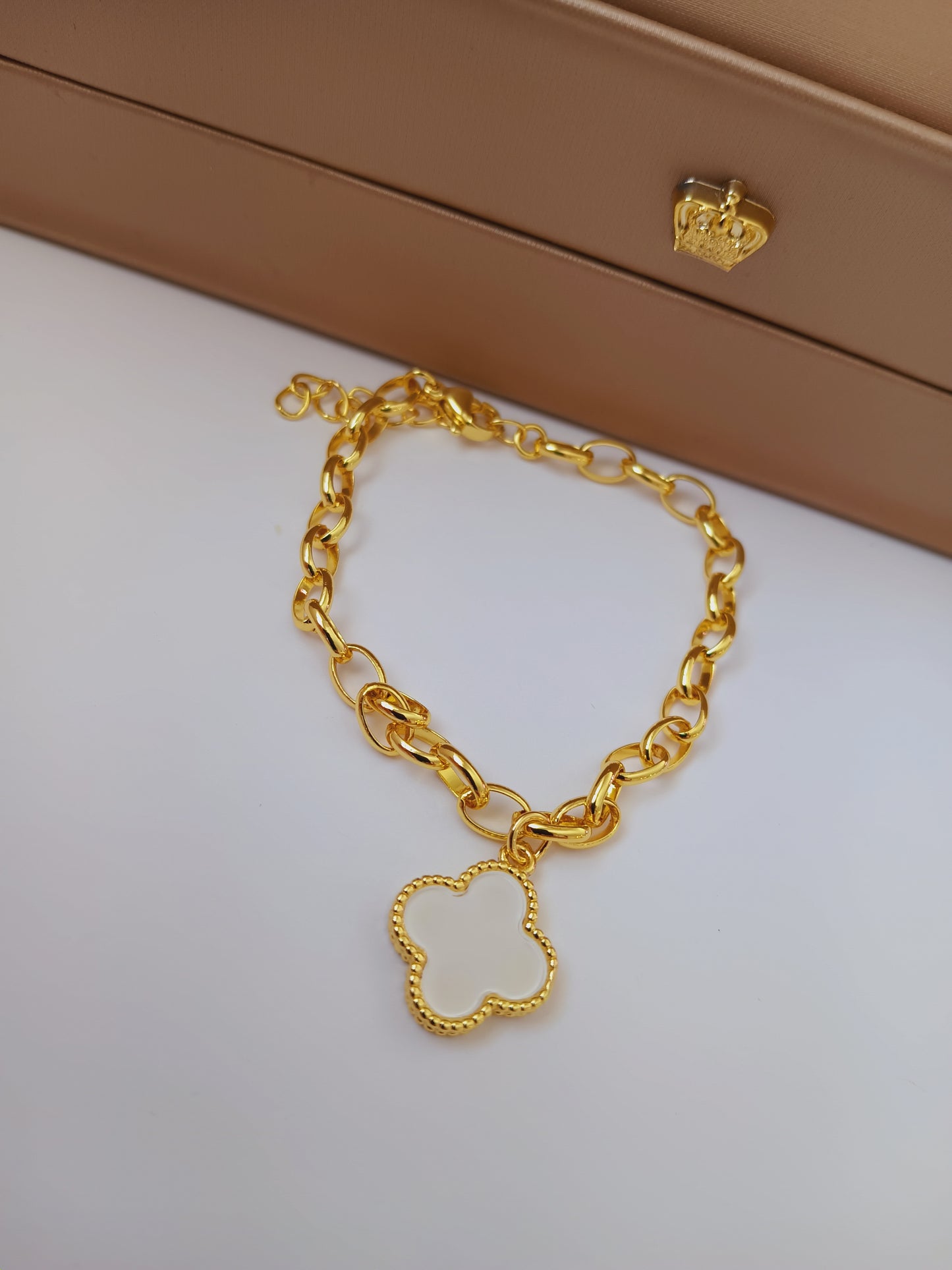 Mila bracelet