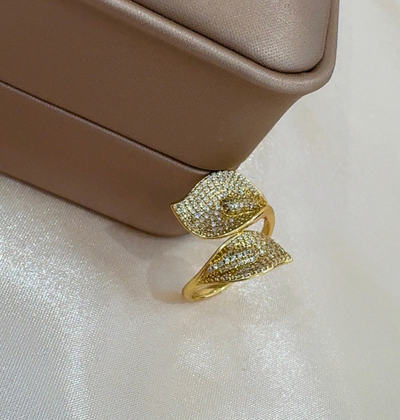 Leaf ring