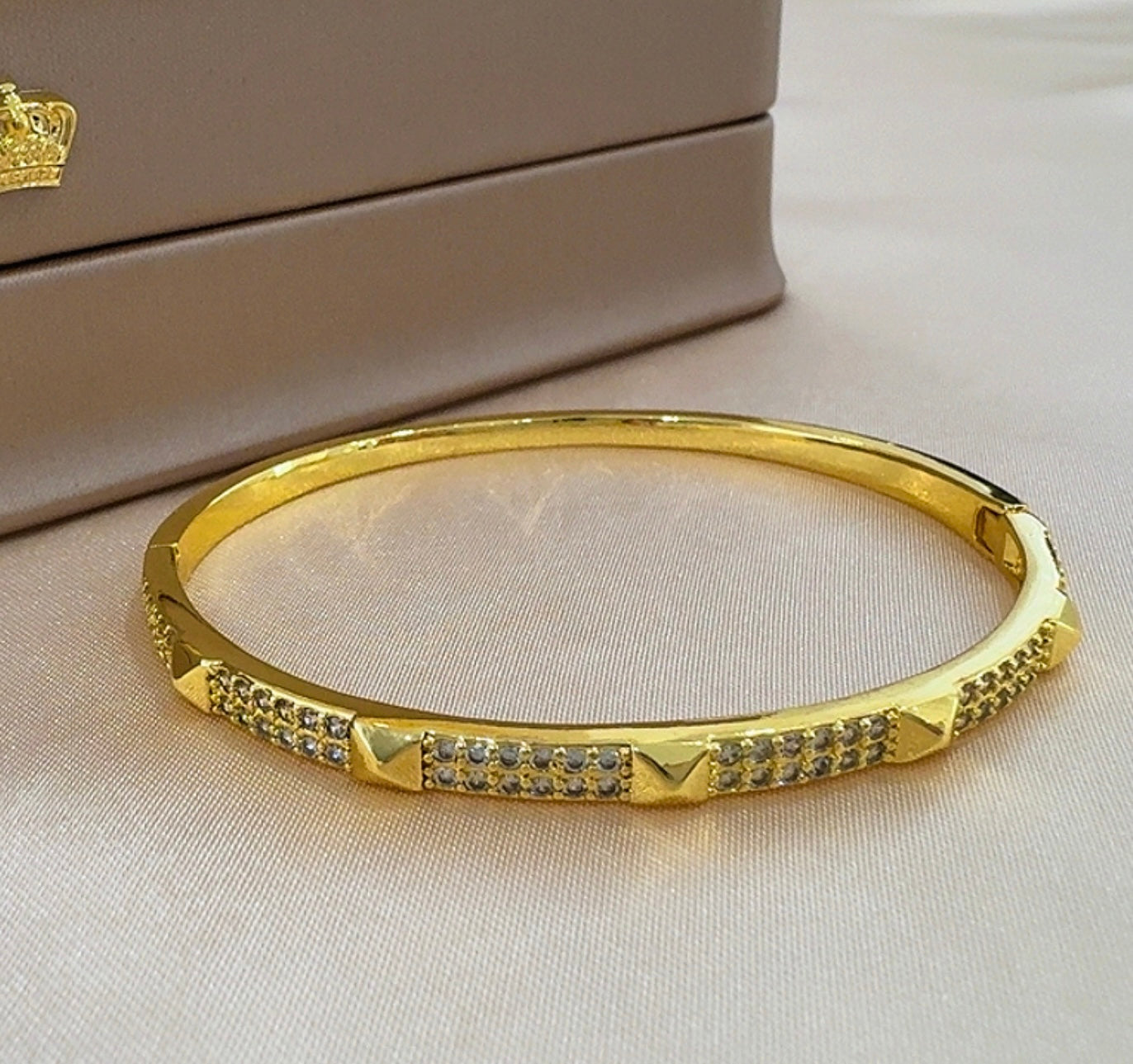Vea bracelet