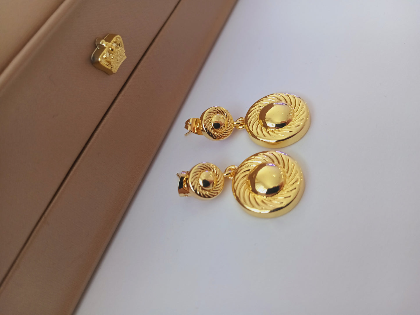 Rose earings