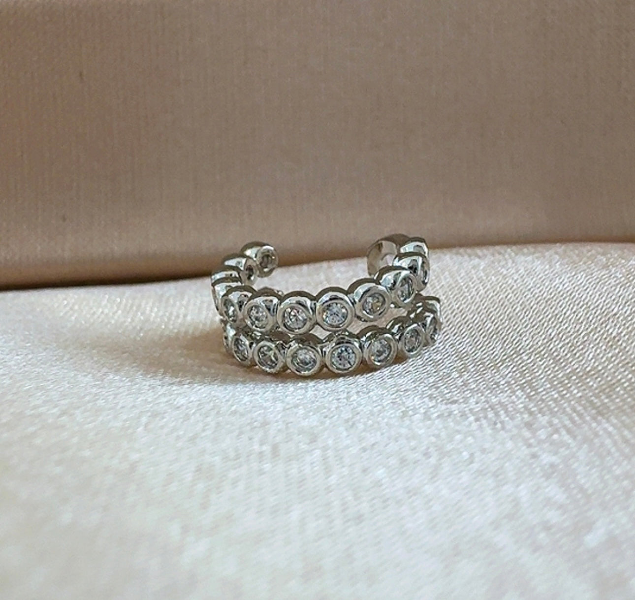 Vicky earcuff