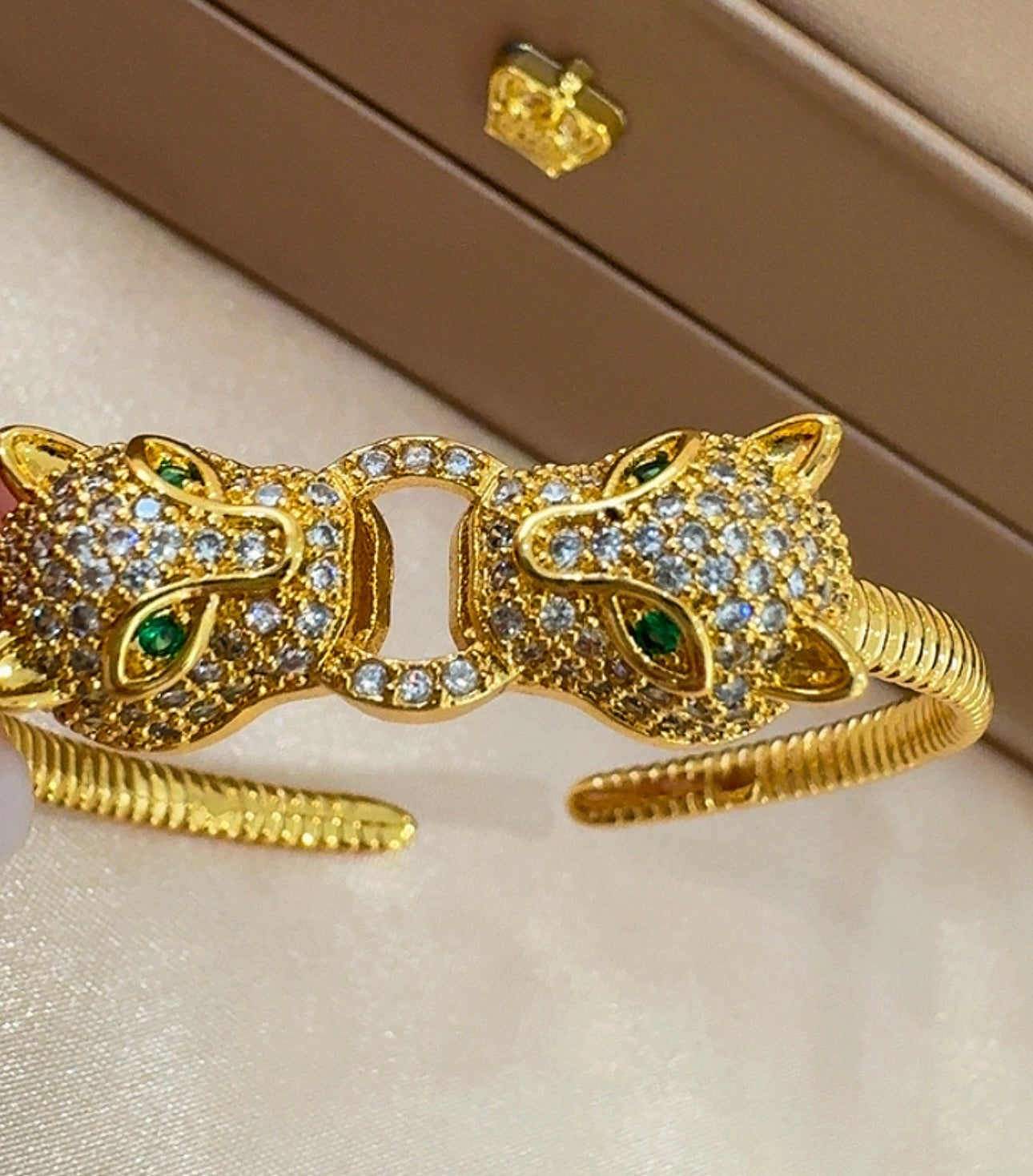 Xima bracelet