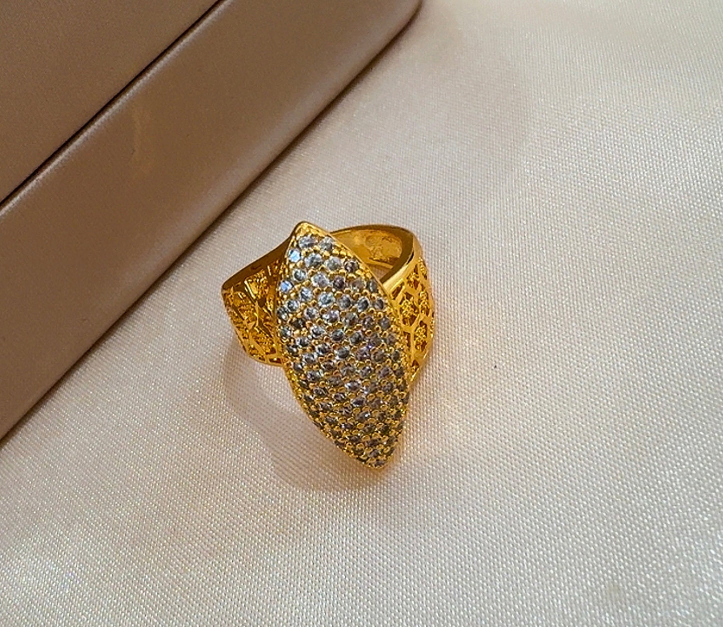 Freya ring