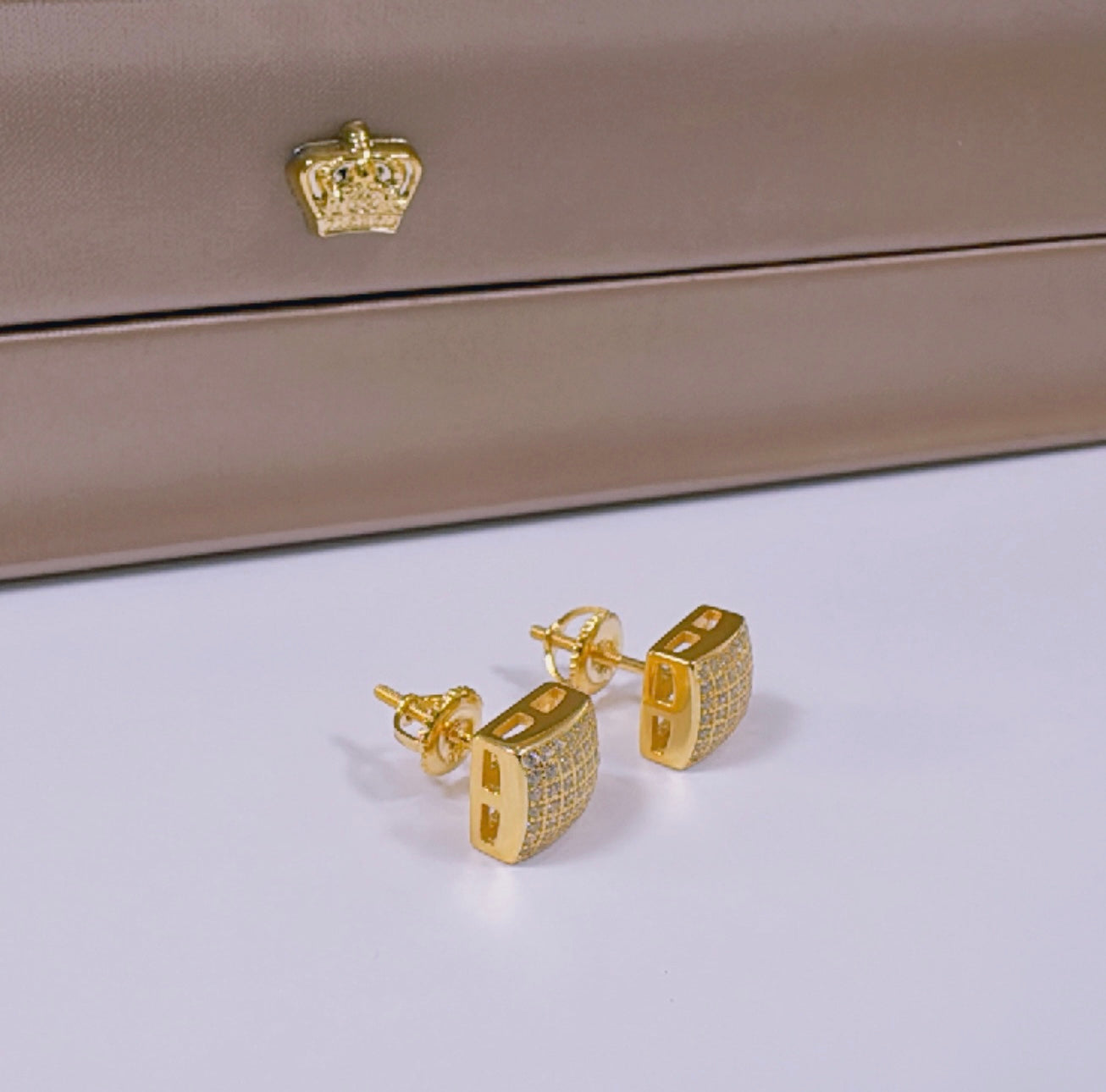 Square earrings