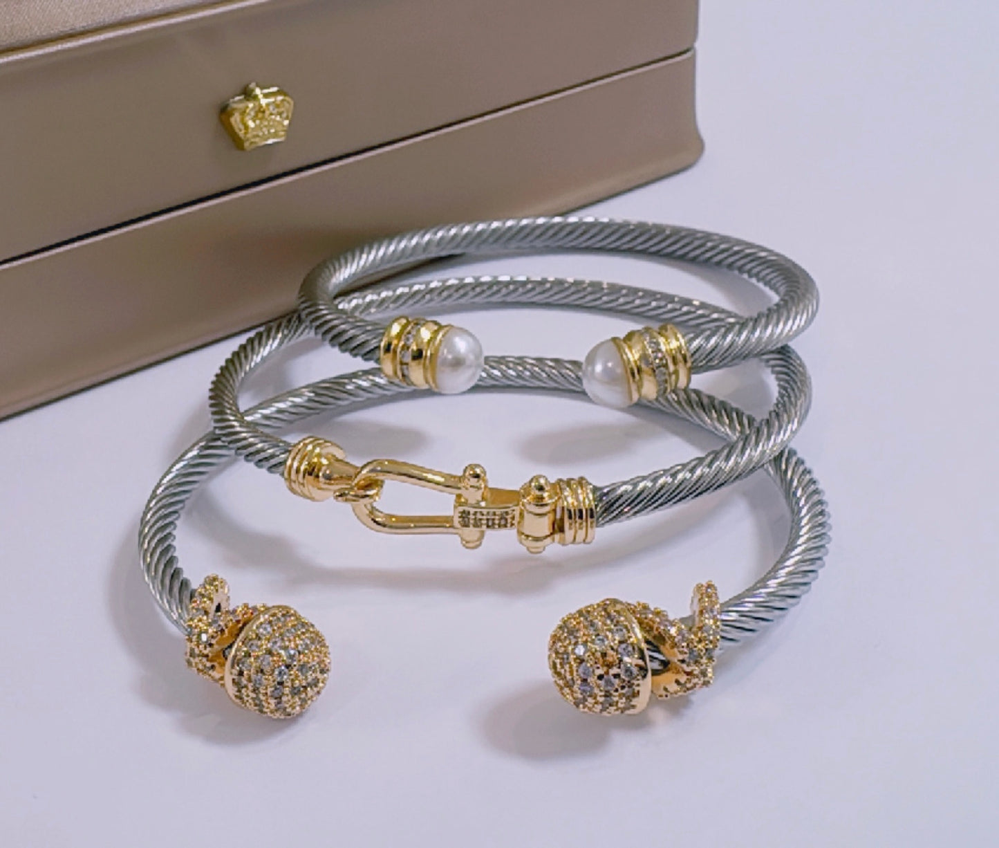 Iilly bracelet