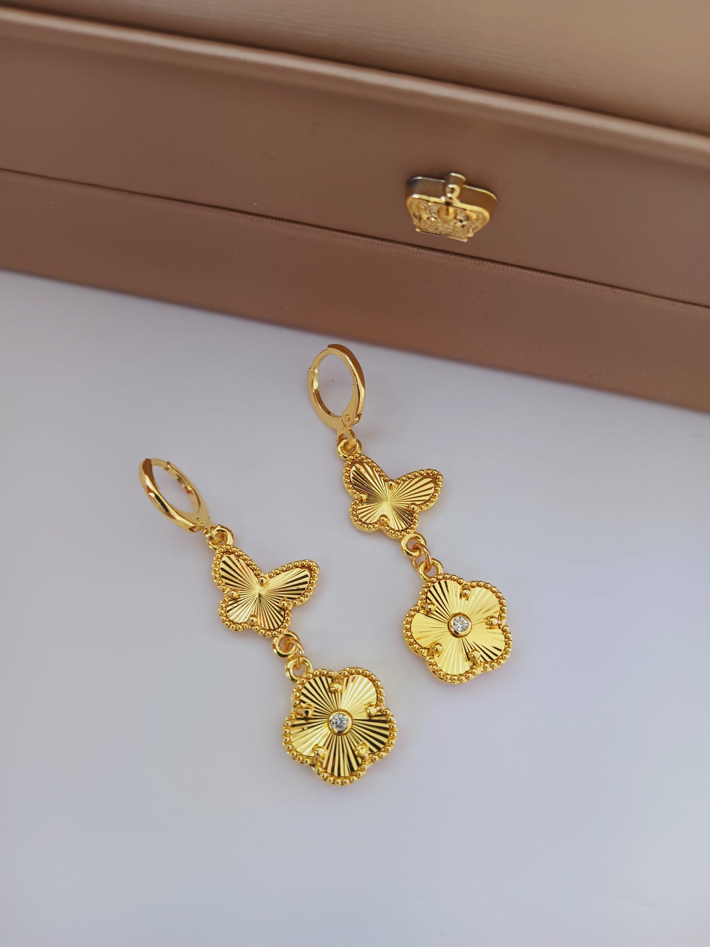 Dahina earrings