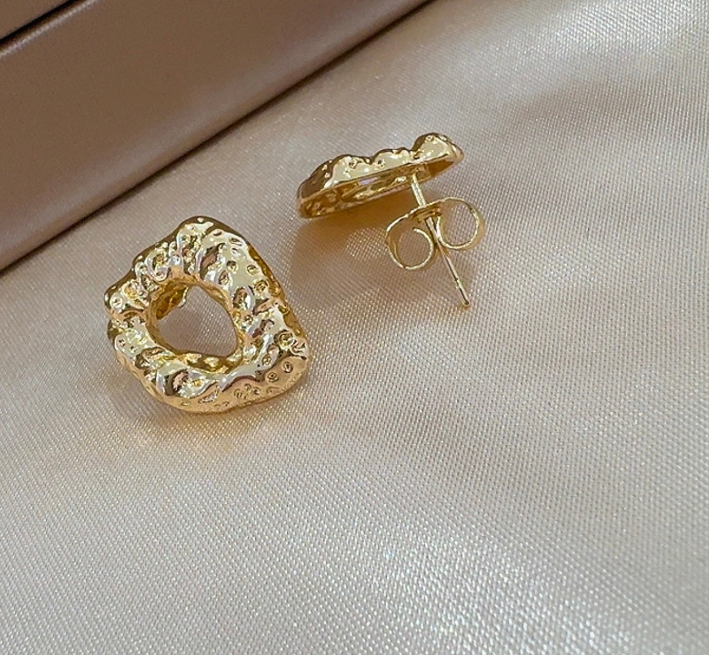 Leah earring