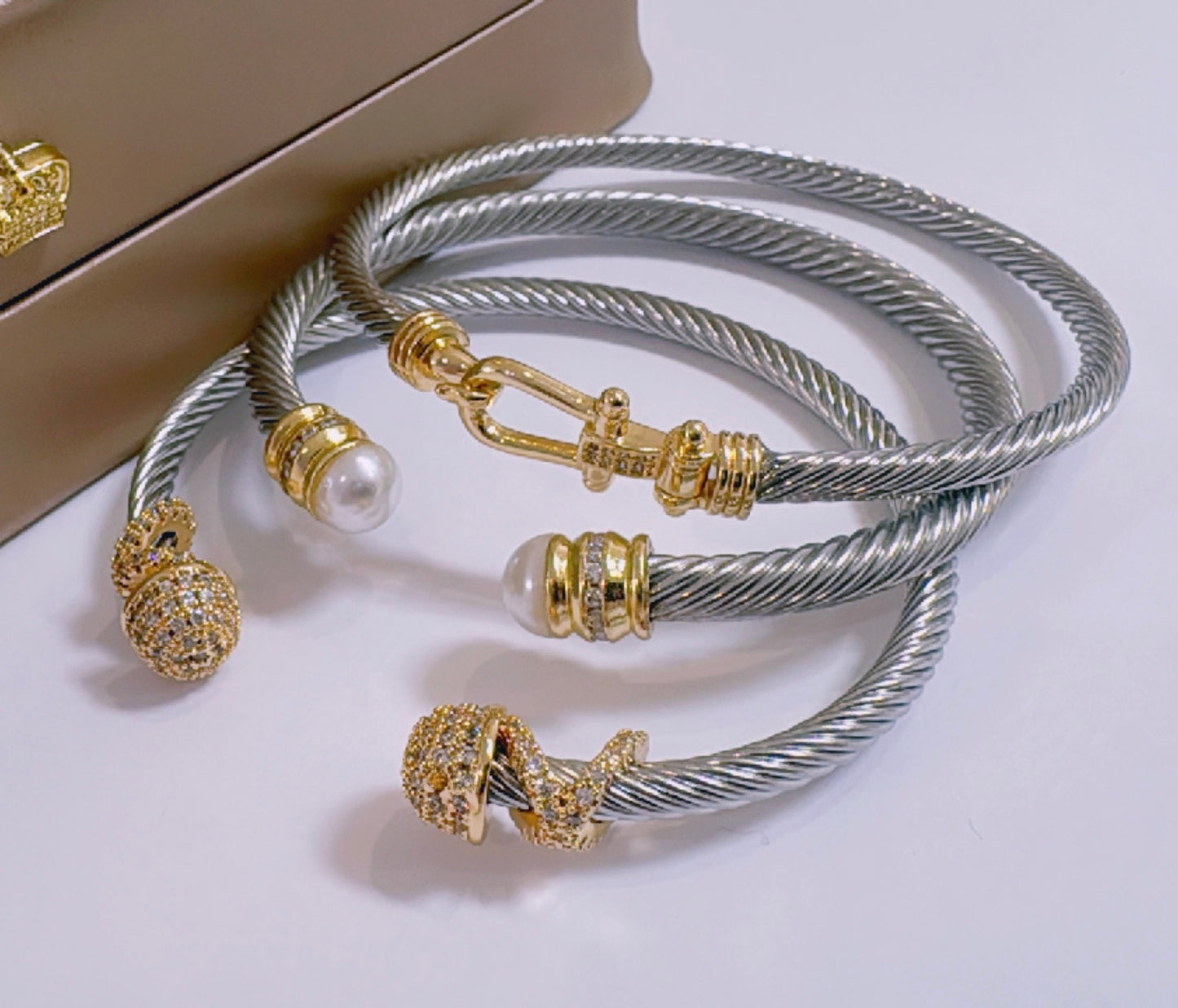 Iilly bracelet