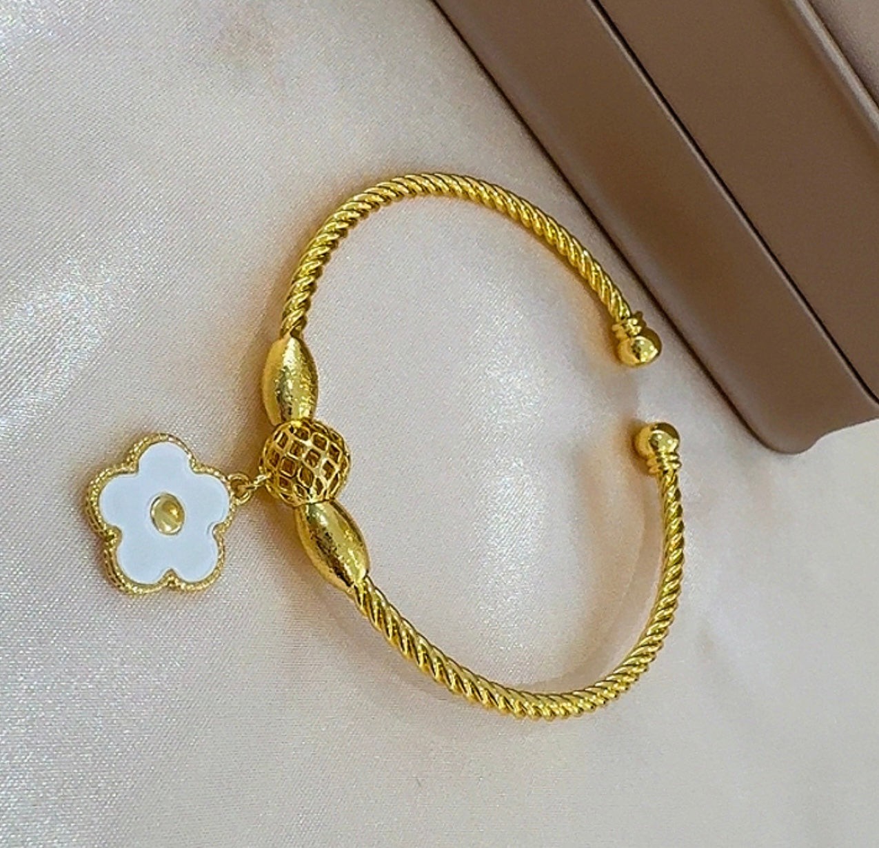 Conjunto de pulseras Ella
