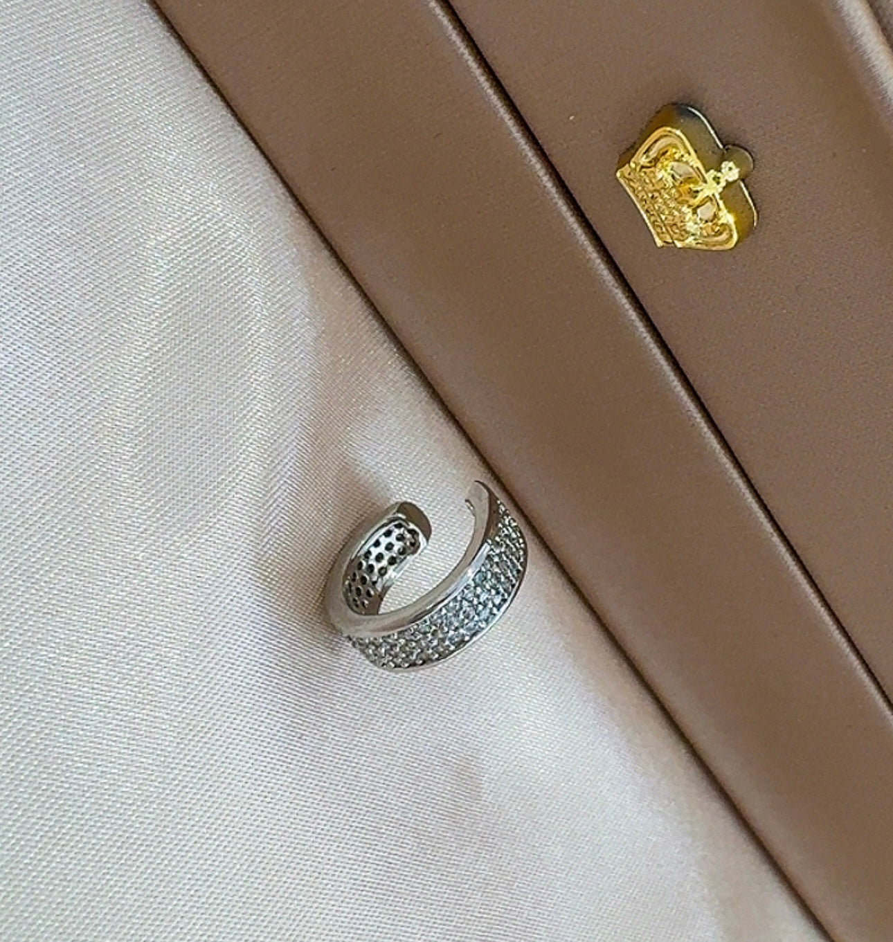 Vicky earcuff
