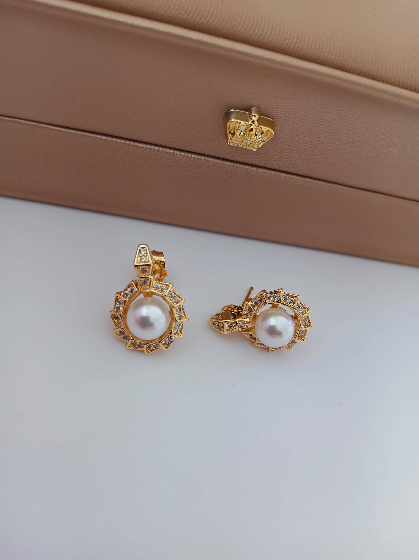 Hada earrings