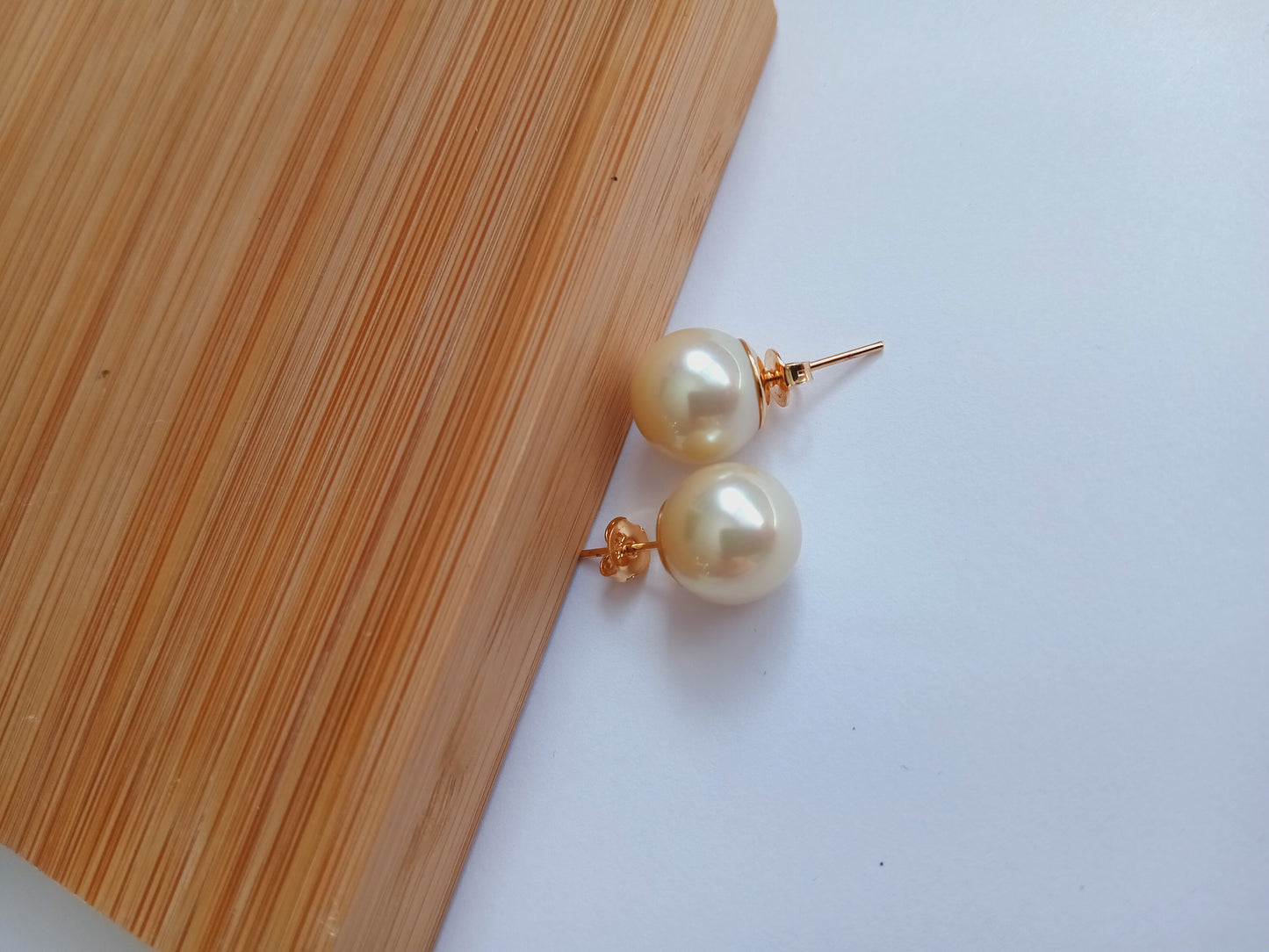 Pearlina earring