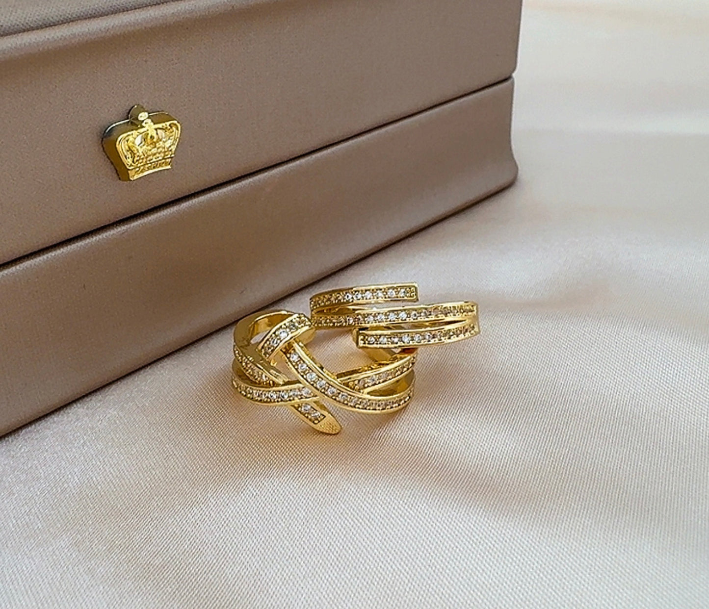 Regina ring