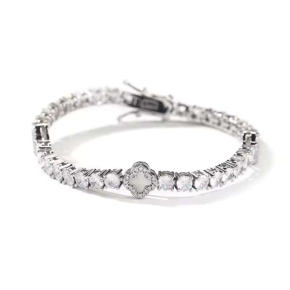 Olea bracelet