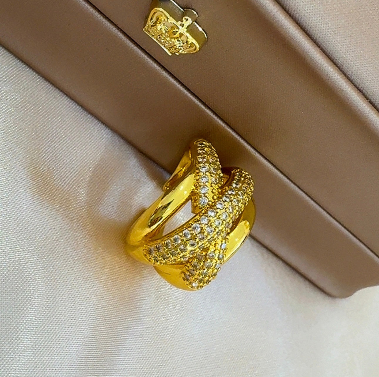 Linsy Ring