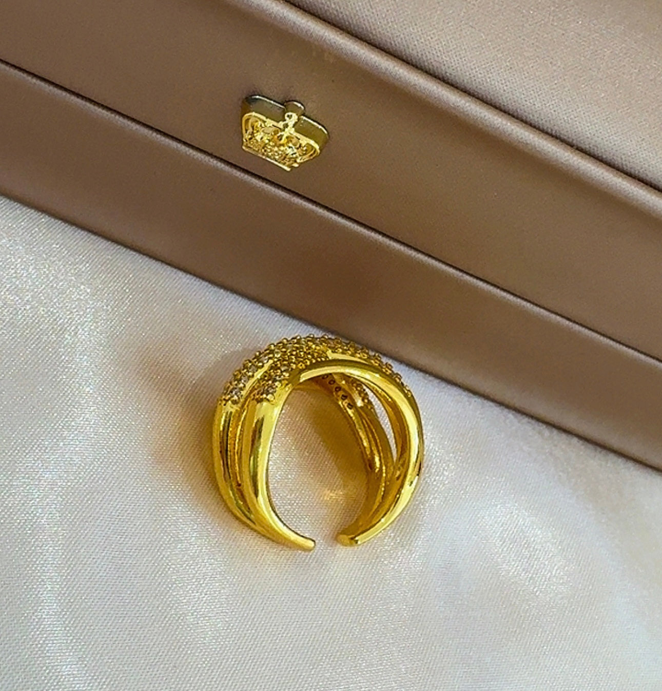 Linsy Ring