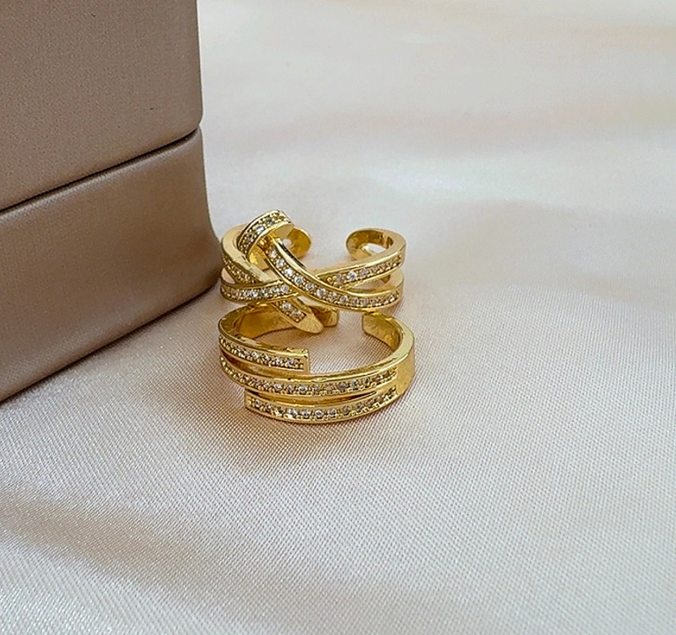 Regina ring