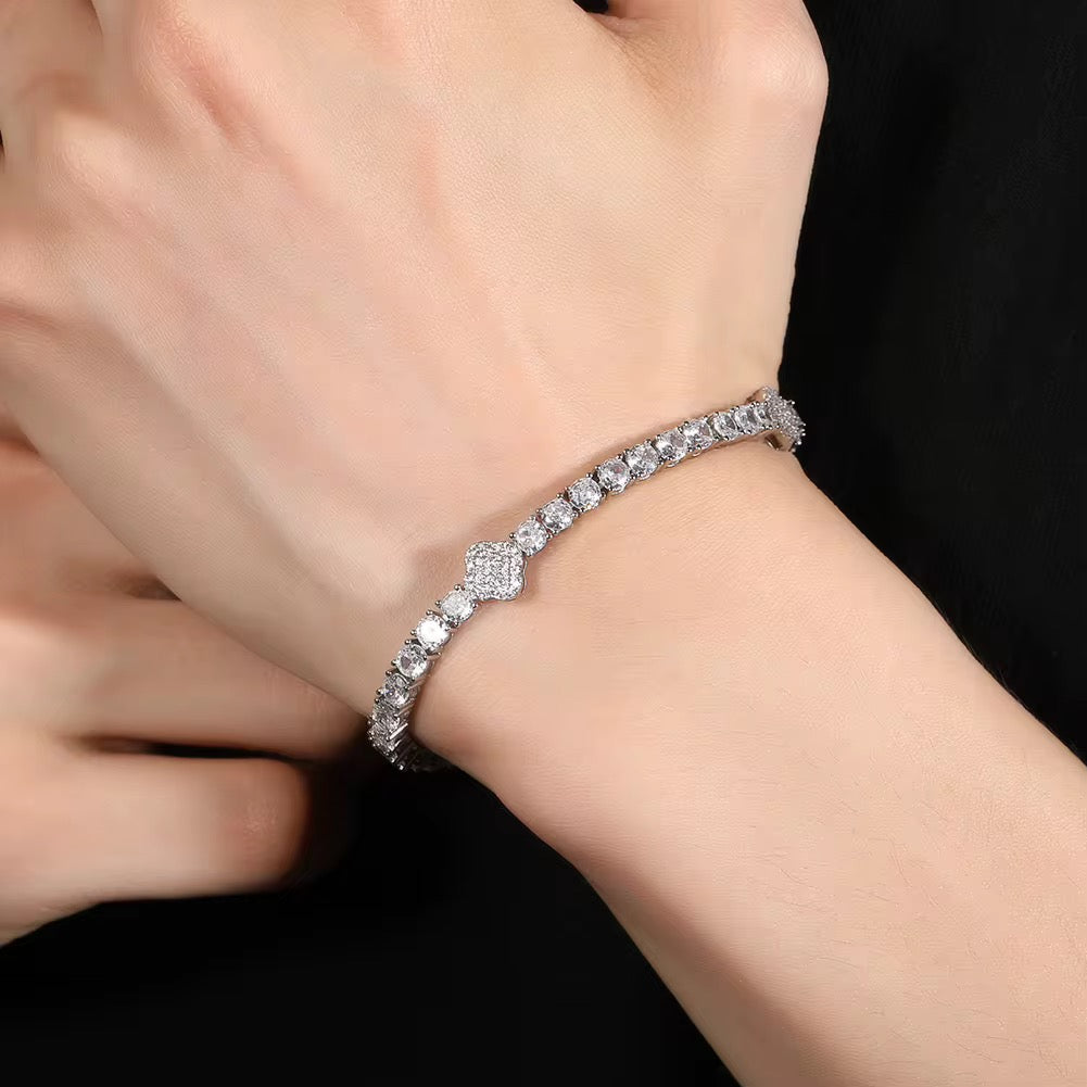 Olea bracelet