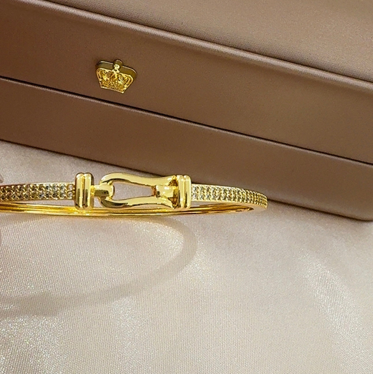Beauty bracelet