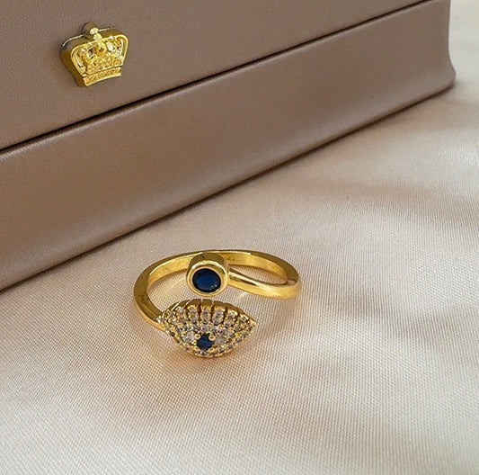 Hazel ring