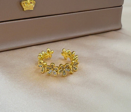 Gianna Ring