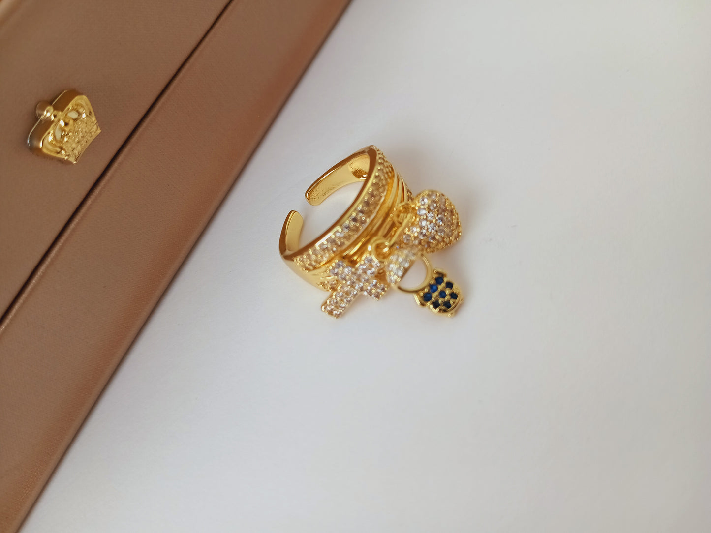 Boy & Girl Ring