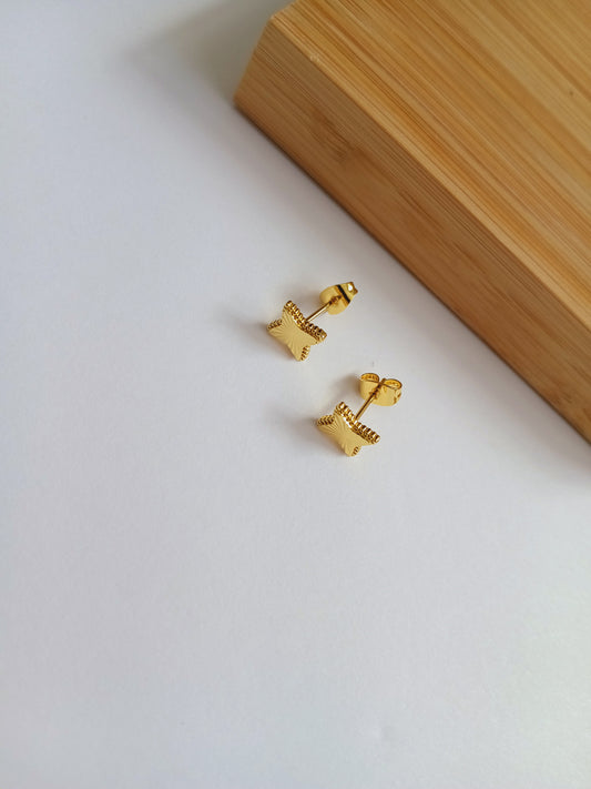 Zeva mini earrings